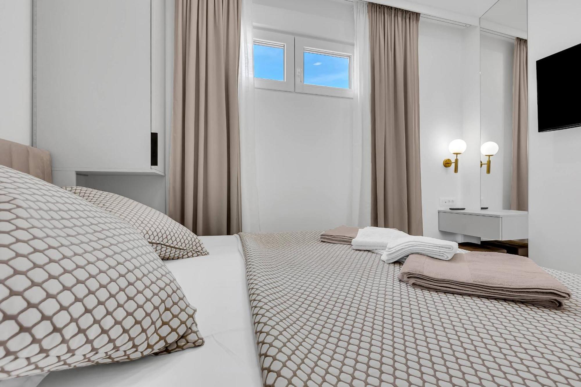Luka's View Apartment *