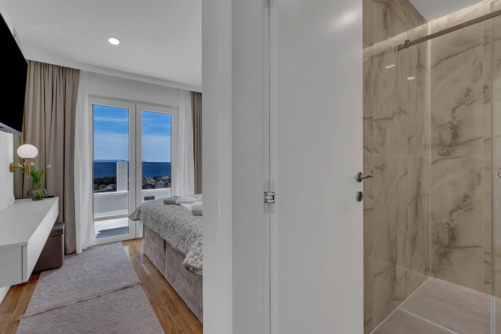 Apartment Luka's View Makarska