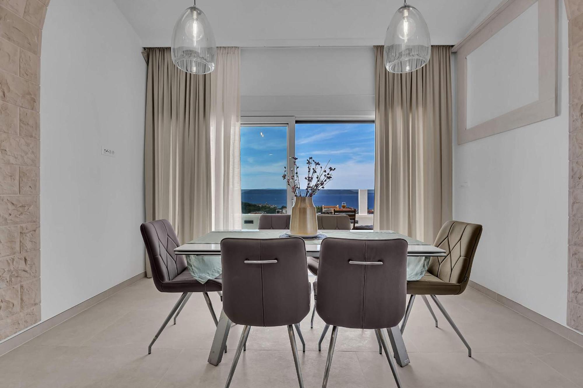 Luka's View Apartment