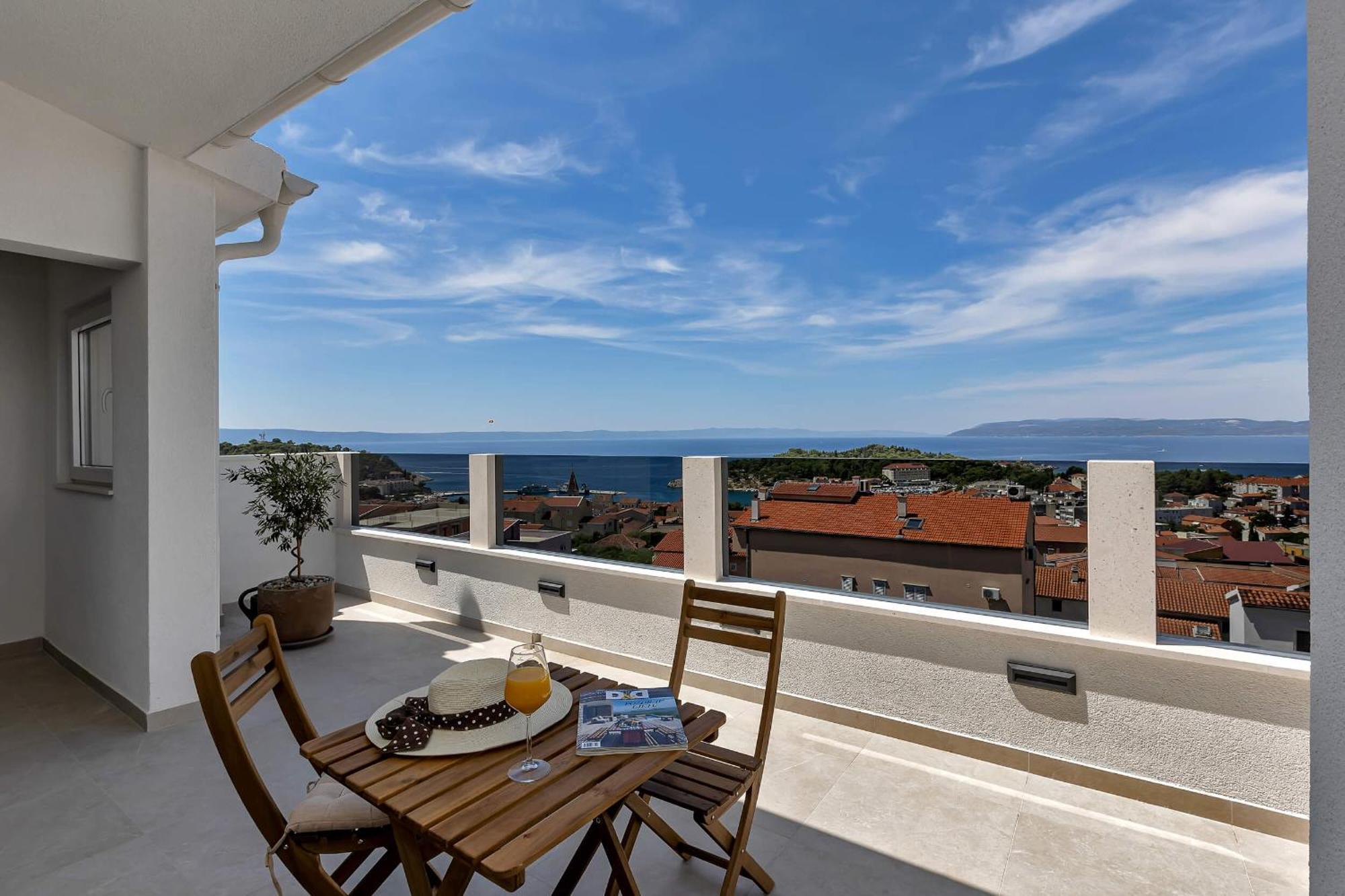 Luka's View Apartment Makarska
