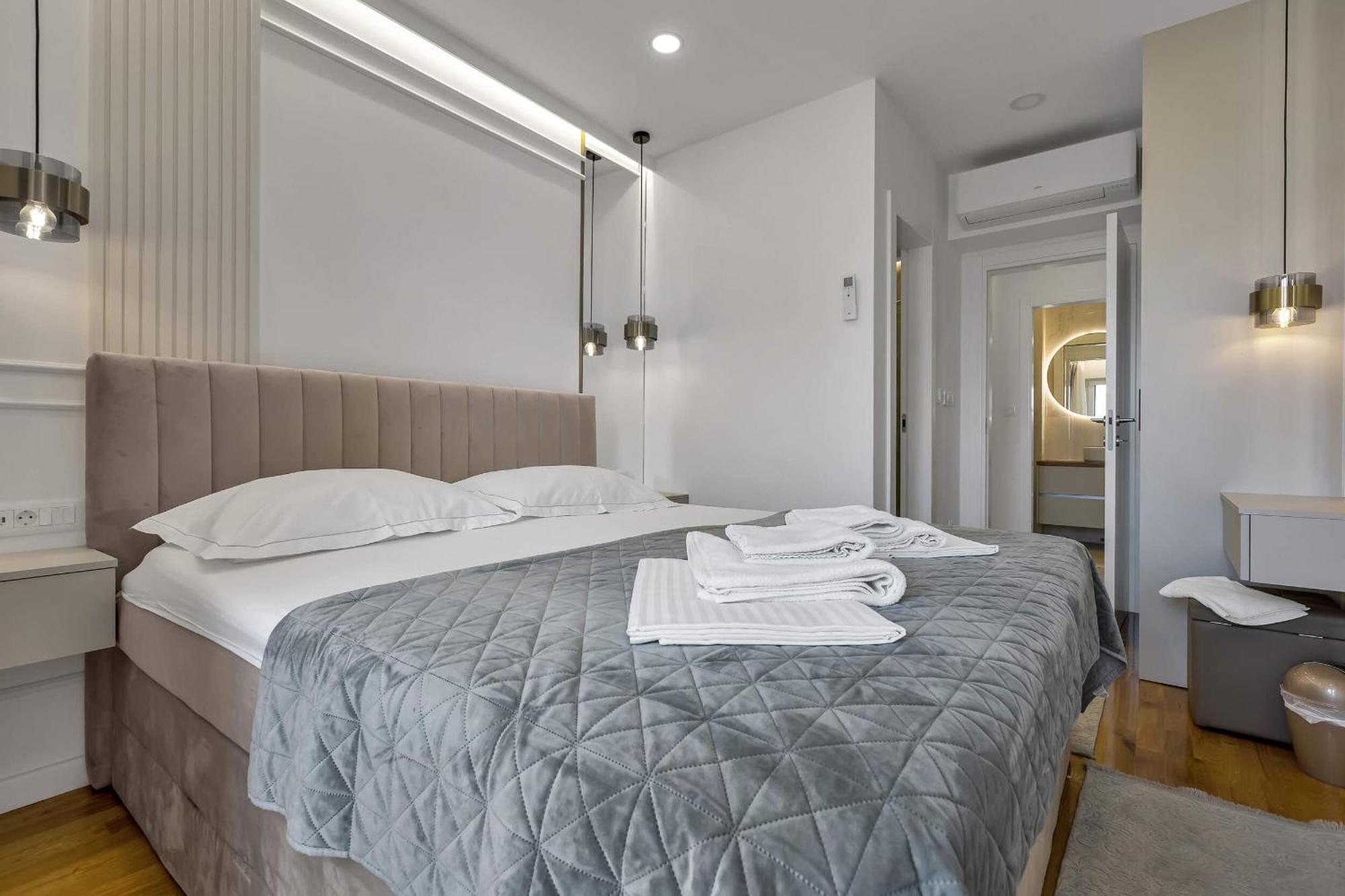 Luka's View Apartment