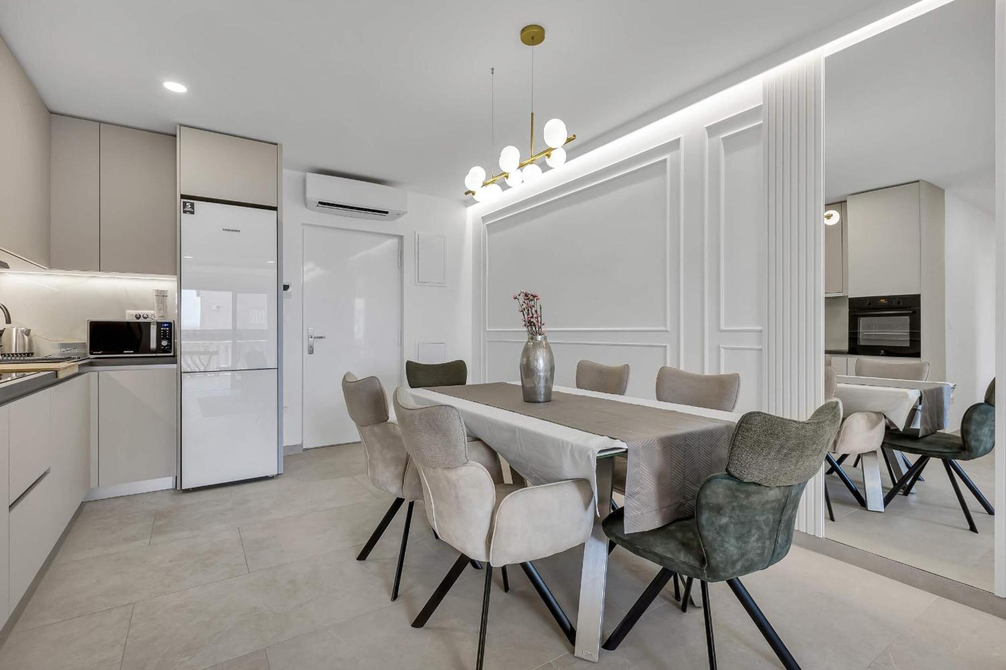Luka's View Apartment *
